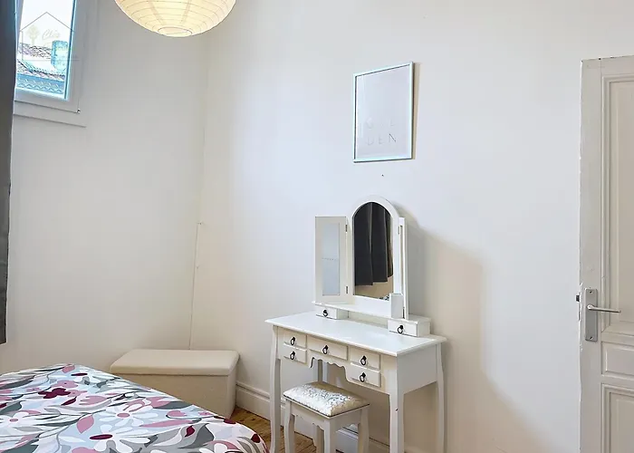 L'ecrin Condomois, Charmante Maison Classee 3 Etoiles * קונדום